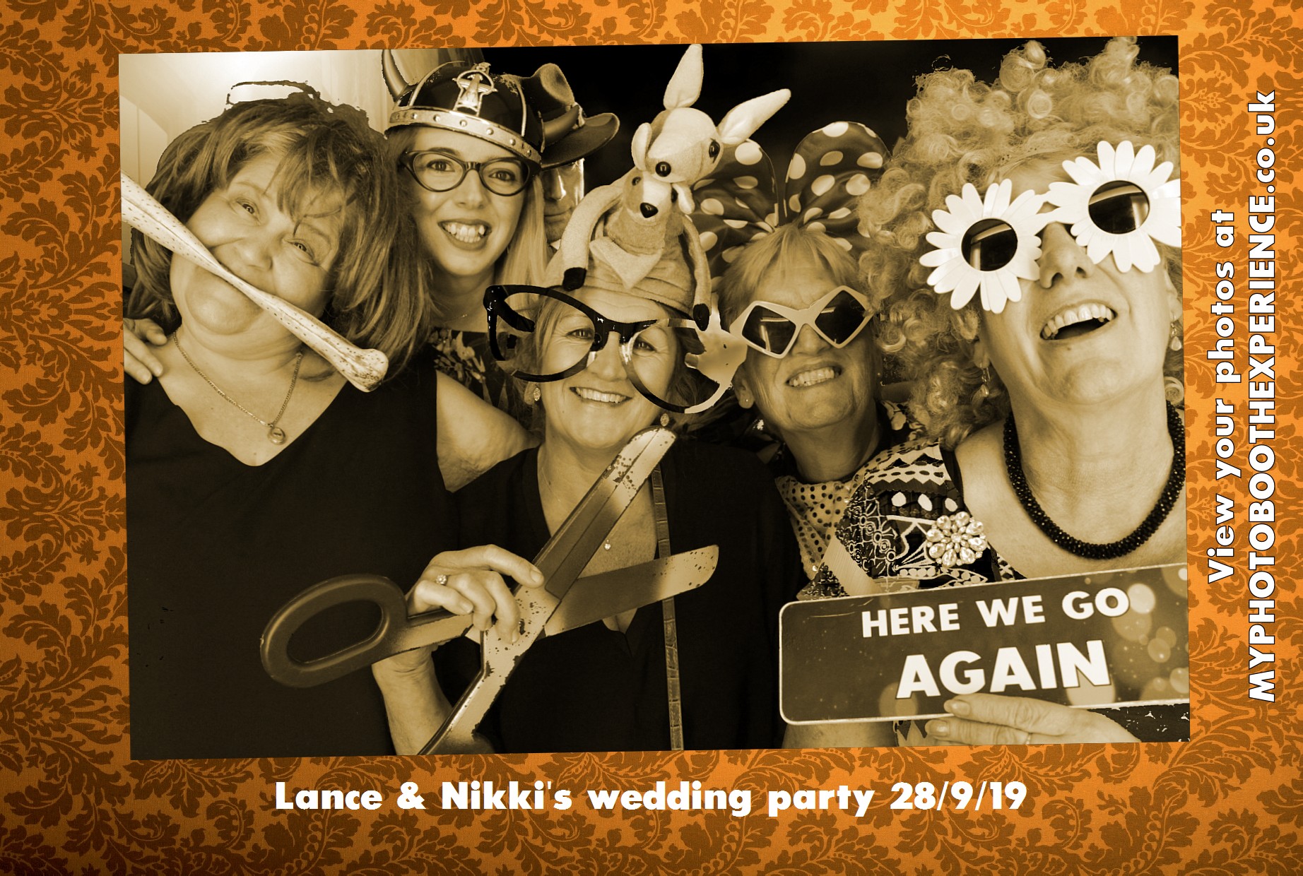 Nikki and Lance's Wedding | View more photos from the event at gallery.myphotoboothexperience.co.uk/u/MyPhotoBoothExperienceLtd/Nikki-and-Lances-Wedding